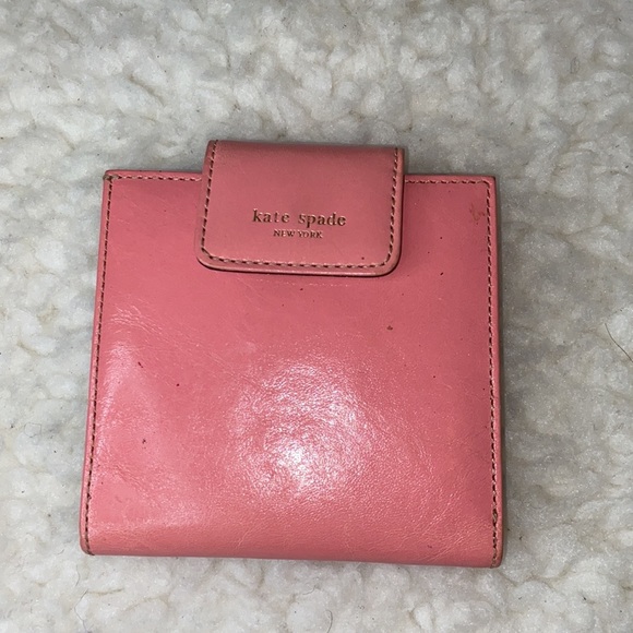 Kate Spade Wallet - Picture 2 of 6